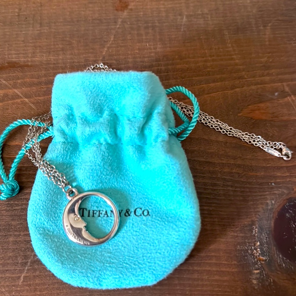 🦋💙🌛Tiffany & Co. Silver Necklace